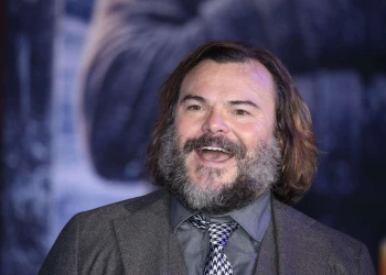 Jack Black Diş Dönüşümü