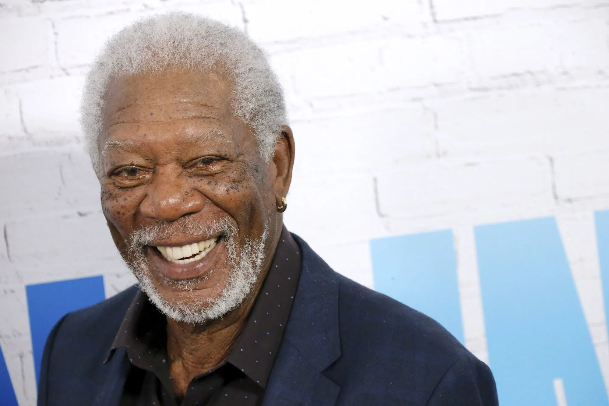 morgan-freeman-teeth