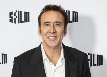 Nicolas Cage Gülümsemesini Veneerler ve Kozmetik İncelikle Nasıl Güçlendirdi?