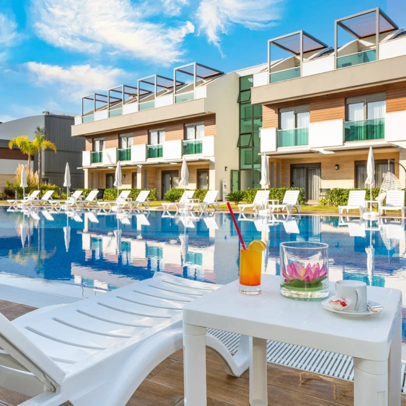 Veranda Beach Suites