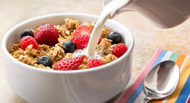 Can I Eat Oatmeal After Dental Implant Surgery?