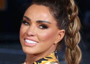Katie Price Teeth: The Evolution of a Famous Hollywood Smile