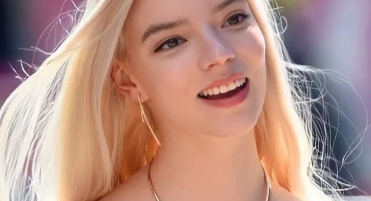 Zuby Anyi Taylor-Joy: Fotky před a po, fasety a úsměv