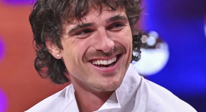 Jacob Elordis Zähne: Vorher & Nachher, Transformation & Veneers