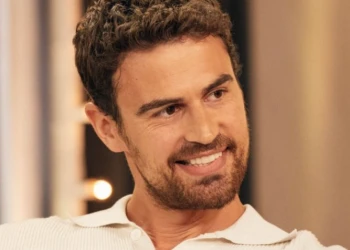 Theo James Teeth: Before and After, Veneers & Real Smile Facts